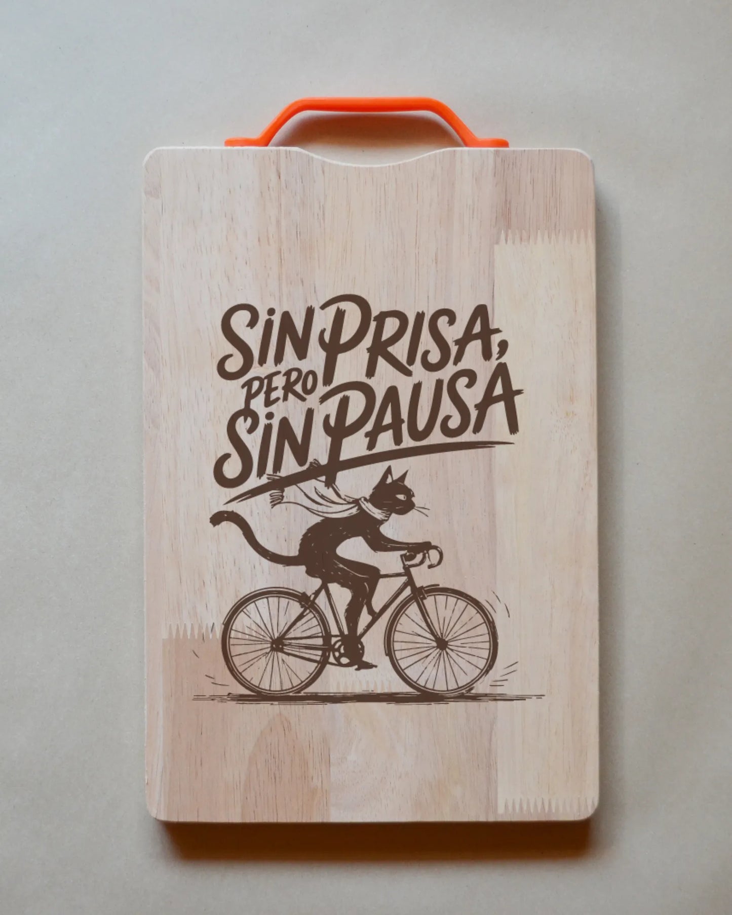 Tabla de madera con frases chilenas