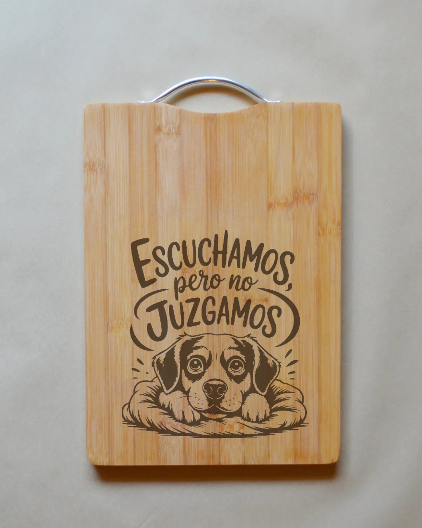 Tabla de madera con frases chilenas Bamboo