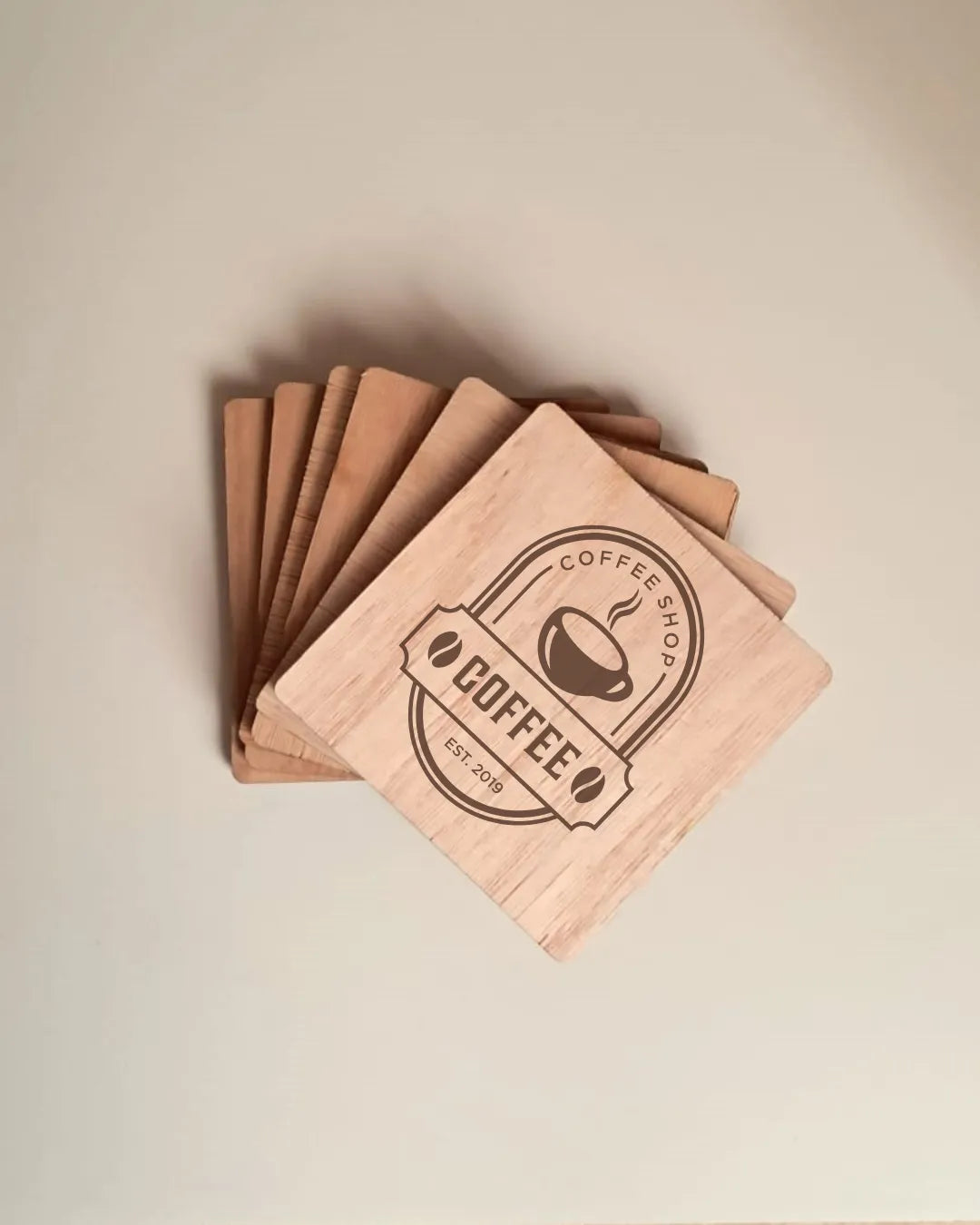 Posavasos de madera personalizable